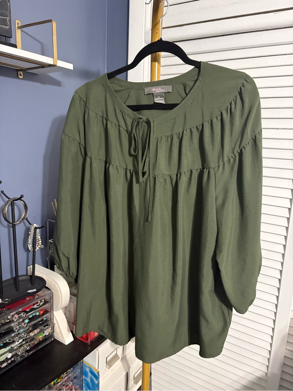 Lightweight Olive Green Tie-Neck Peasant Tunic